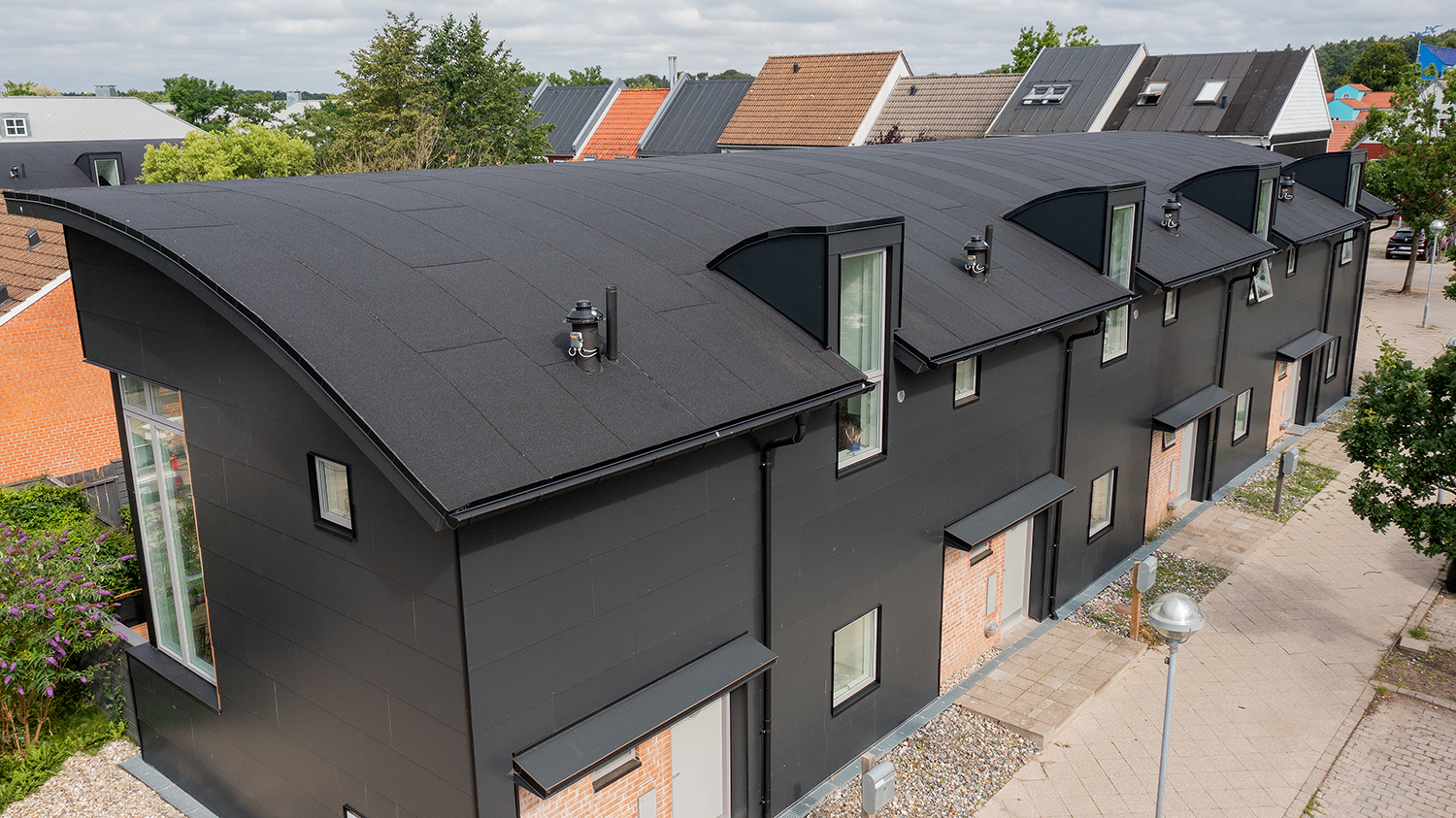 Tagpaptag Kurvet Egebjergtoften Ballerup 19 @Jonas Fotografi