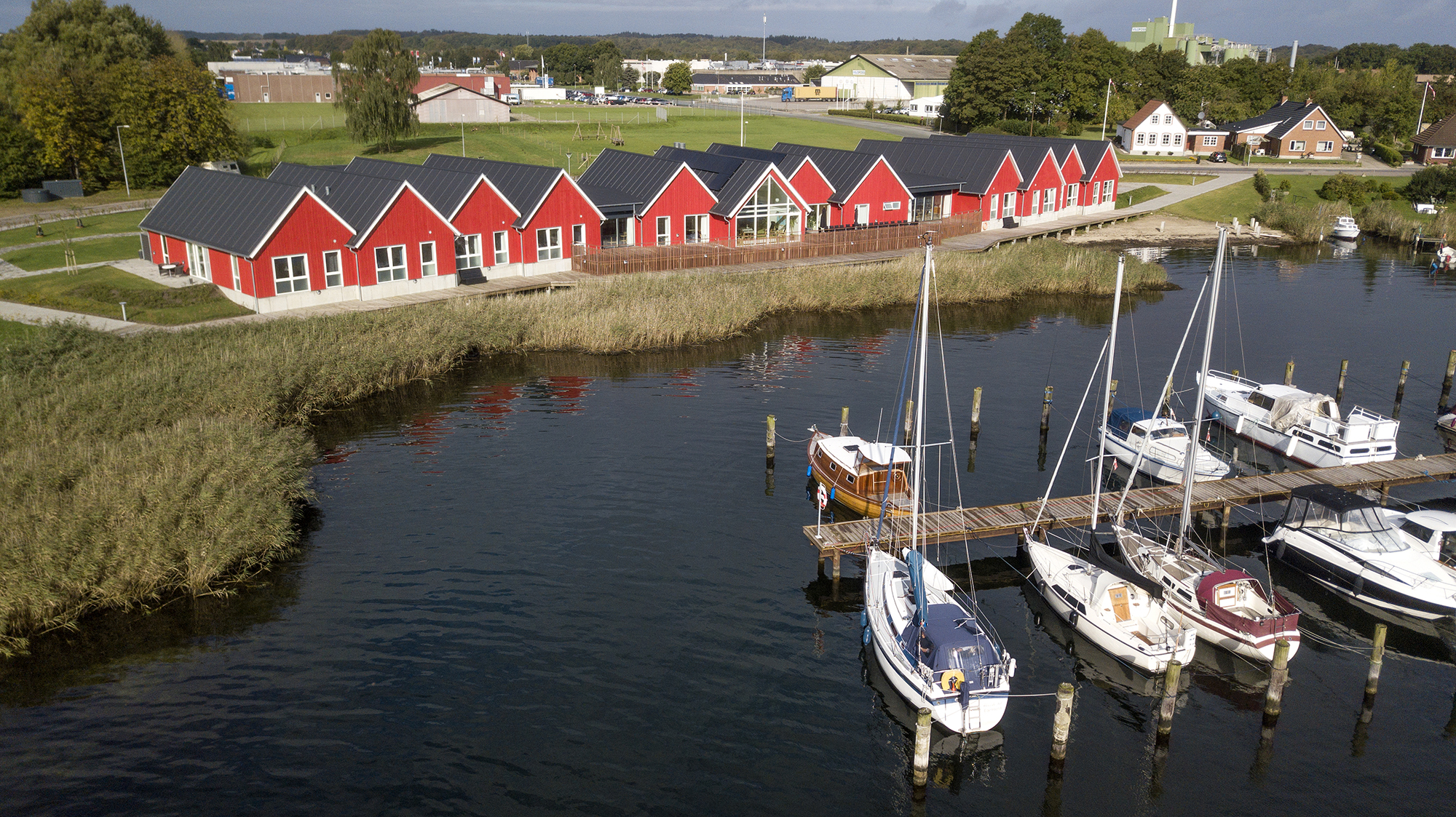 Gråsten 01 Listedækning Tagpap Phønix Tag Materialer
